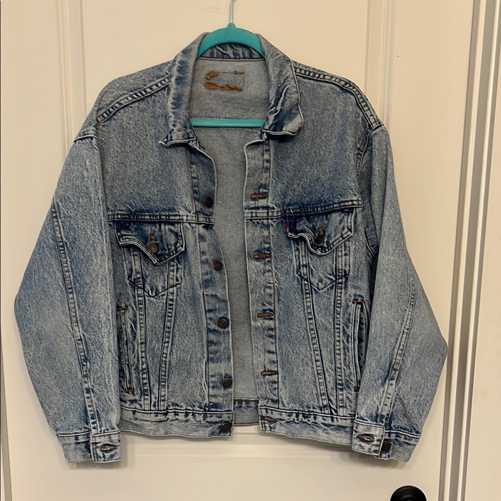 LEVI’S Vintage Denim Jacket